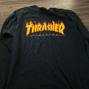 Black THRASHER long sleeve